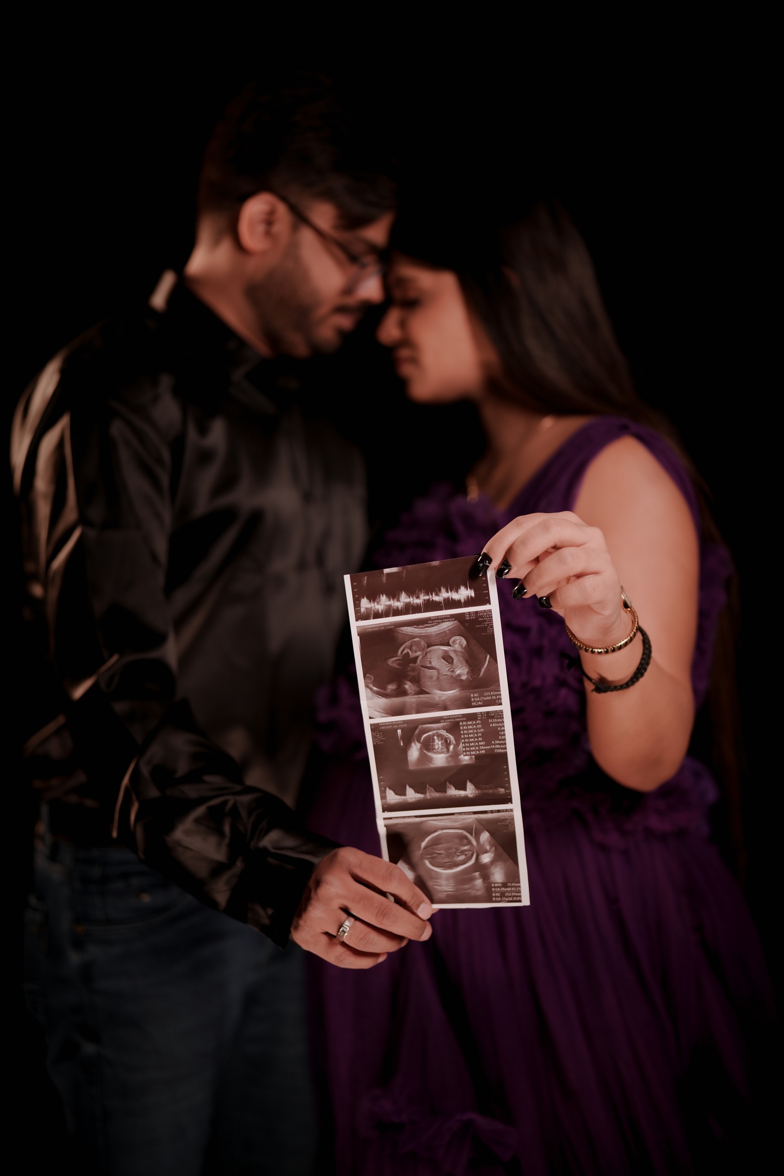 Maternity Indoor Shoot In Lucknow