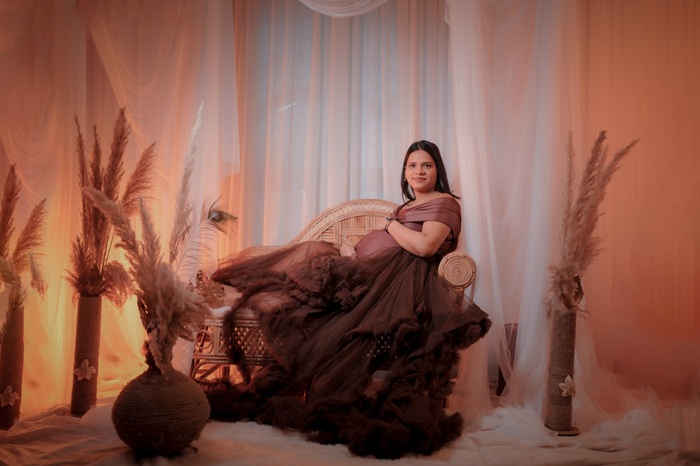 Perfect Maternity Shoot In Lowest Price