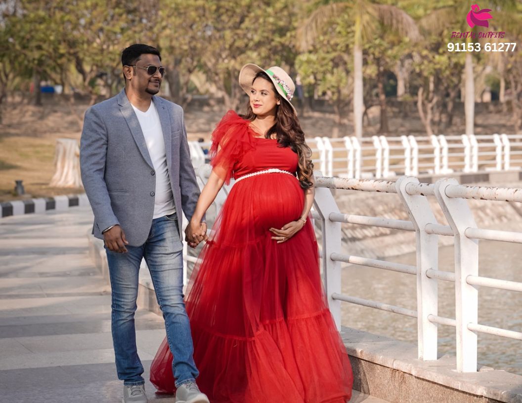 Maternity Dresses on Rent near me