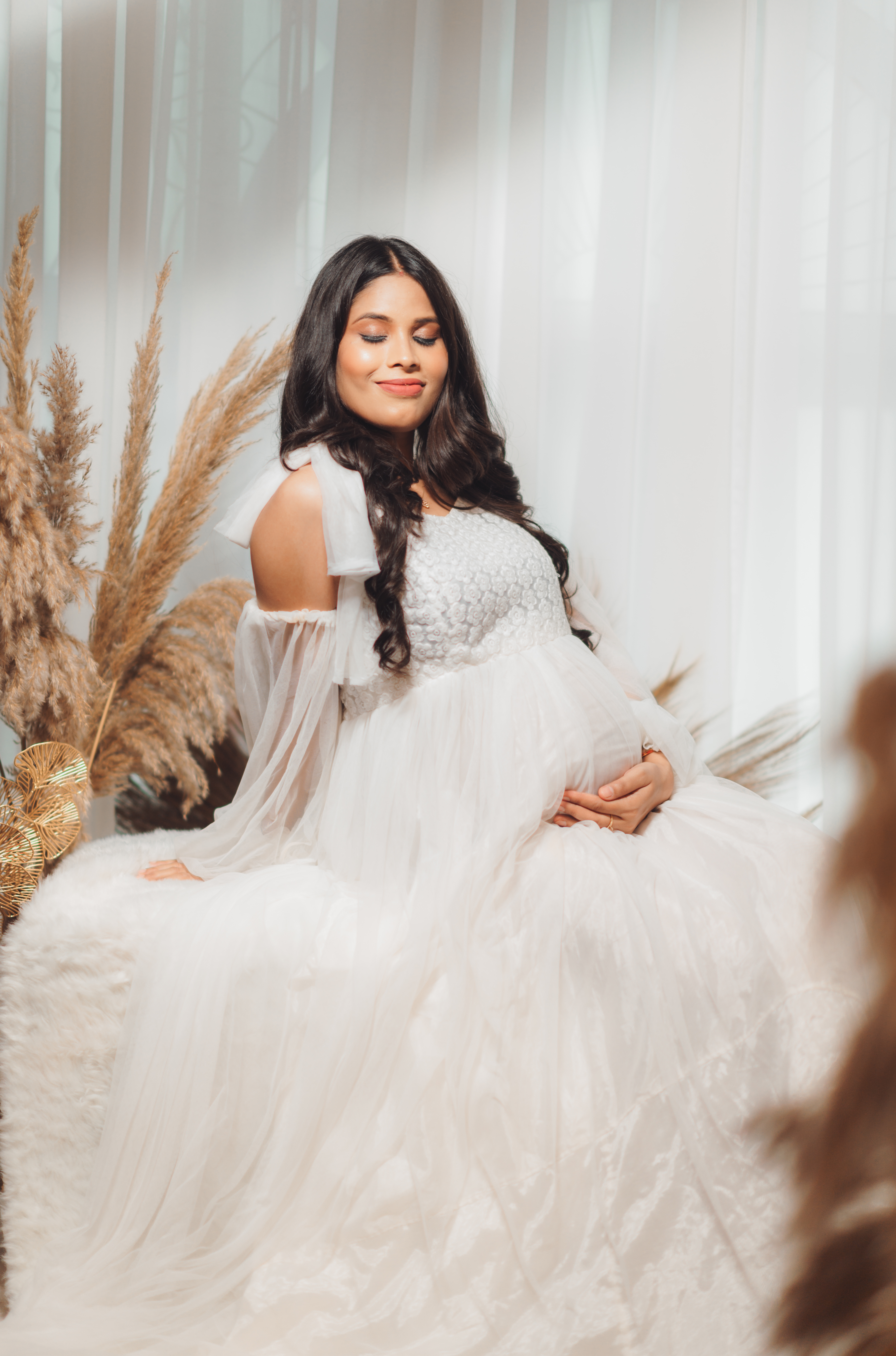 Best Maternity Photography In Lucknow