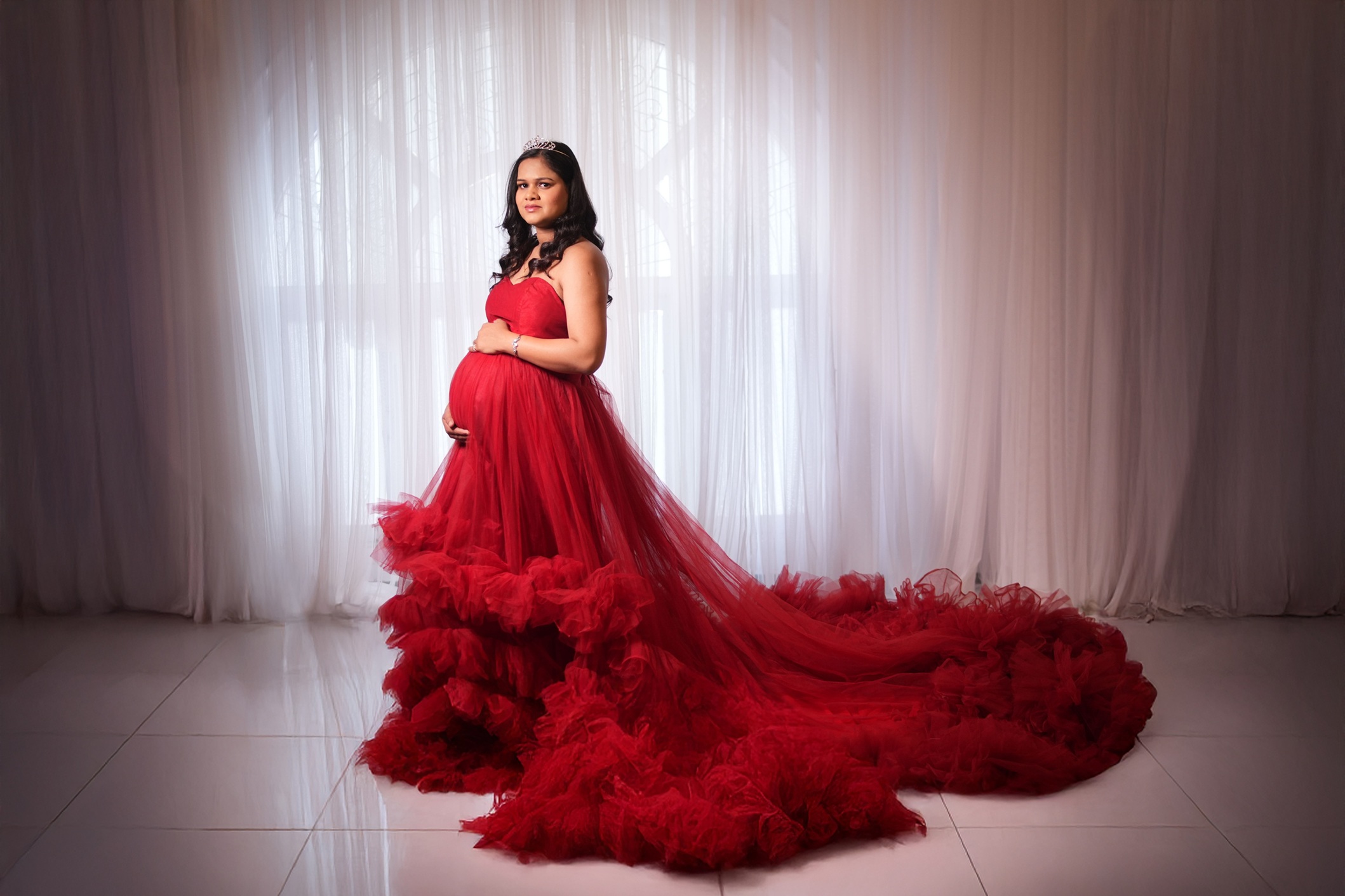 Maternity Gowns On Rent In Mumbai