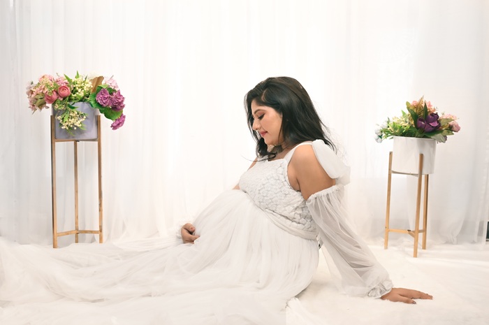 Best Maternity shoot In Sikandra Bad Agra