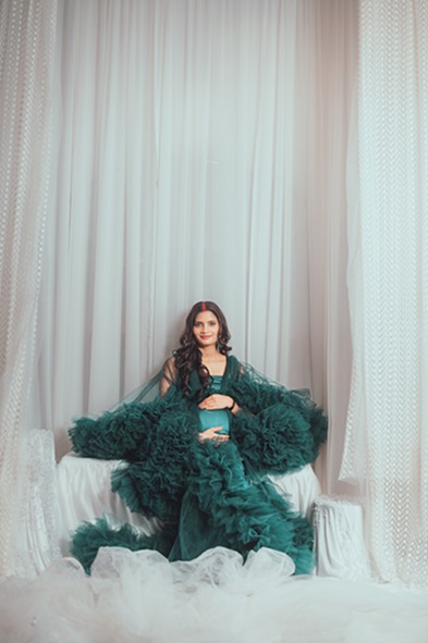 Indoor Maternity Shoots: Capturing Precious Moments with Rental Outfits and Photography Adda