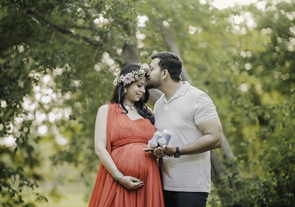 The Best Maternity Shoot Under ₹20,000 by Rental Outfits and Photography Adda in Lucknow