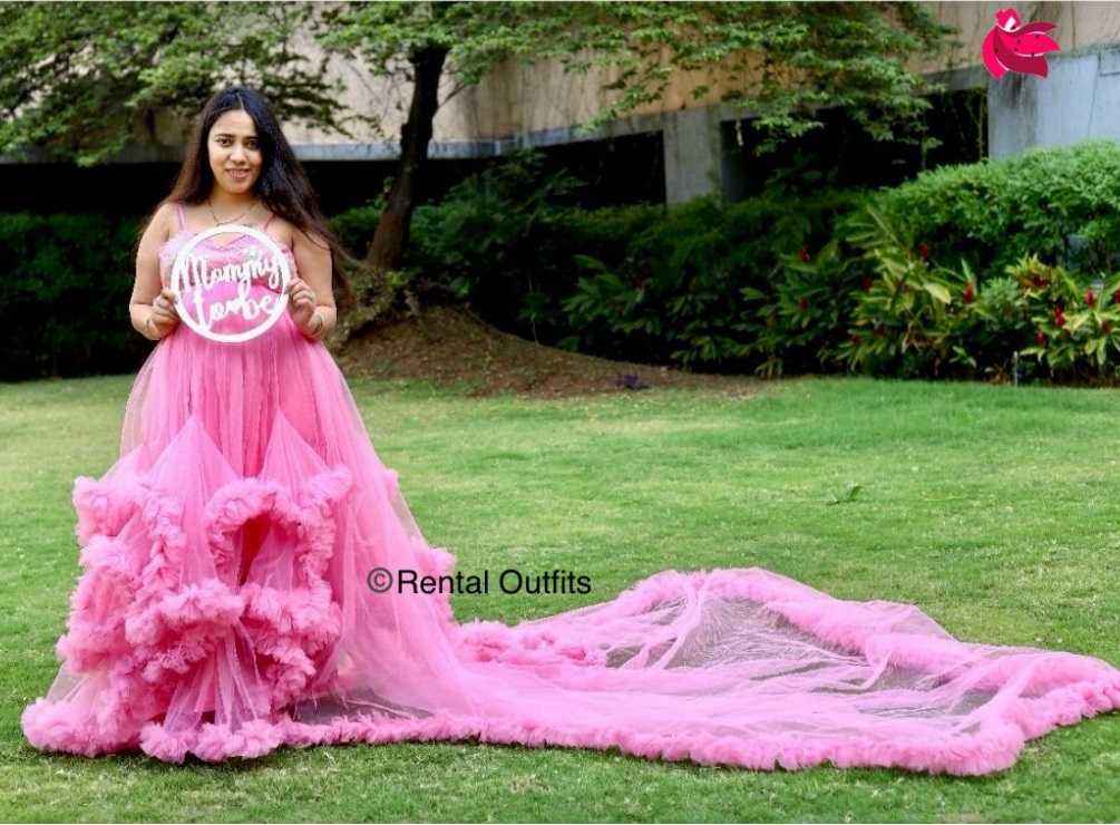 Baby and Maternity Photoshoot near me