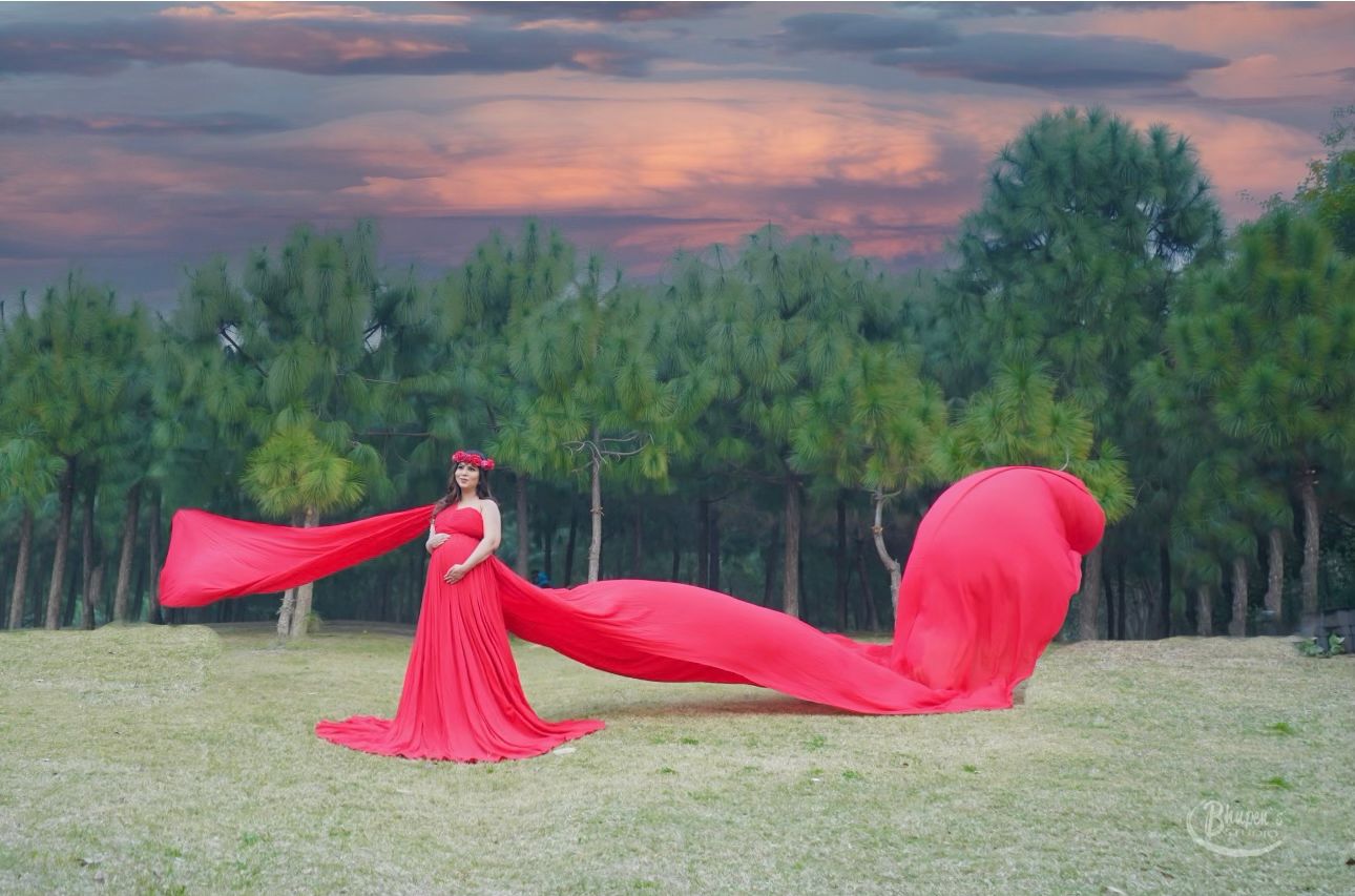 maternity photoshoot dresses in mumbai and locations