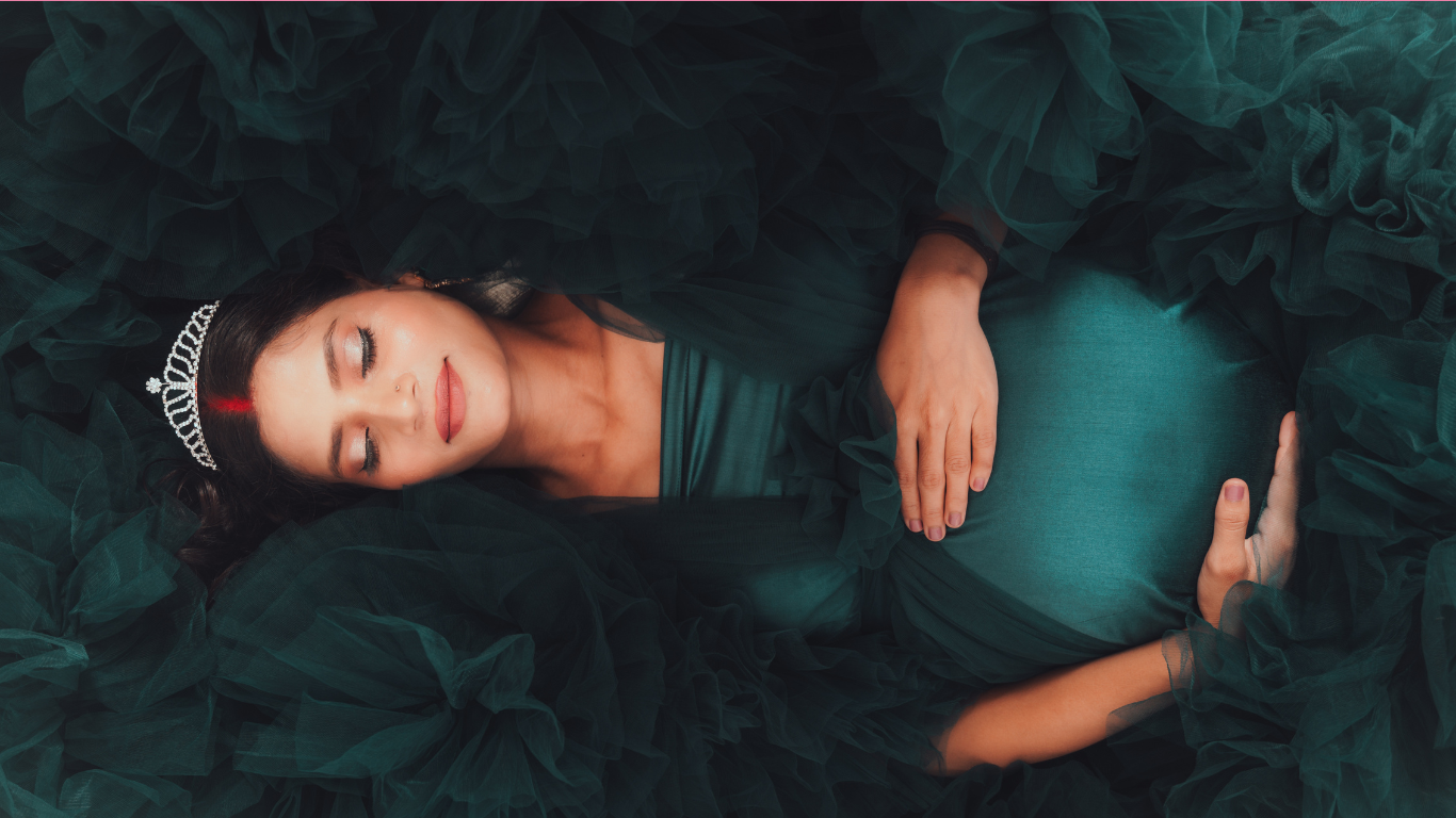 Little feet big Love best maternity Photoshoot in Gomti Nagar Lucknow