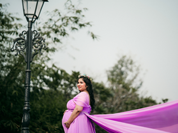 Best Maternity Shoot in Mirzapur Under ₹12,000 by Rental Outfits and Photography Adda