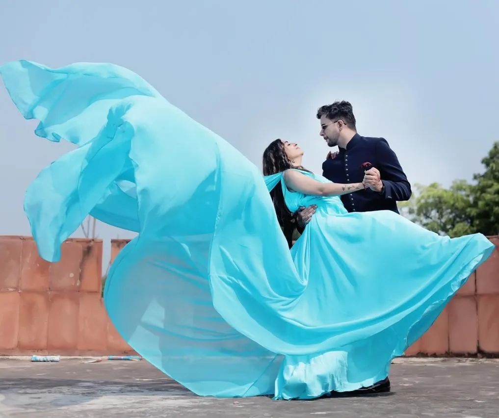 couple photoshoot dress ideas