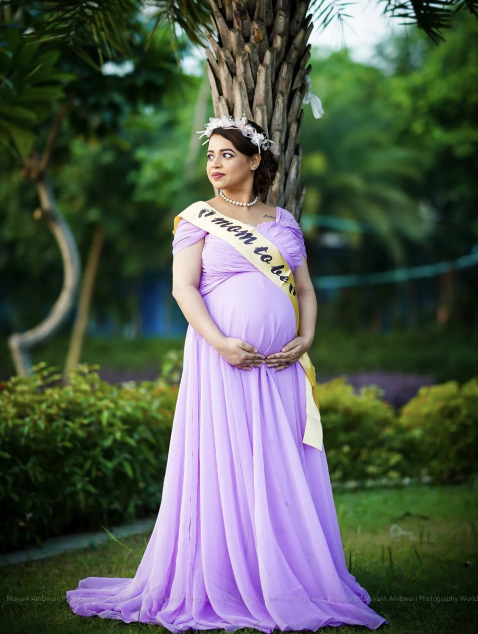 Pregnancy Gowns Rent Gorakhpur