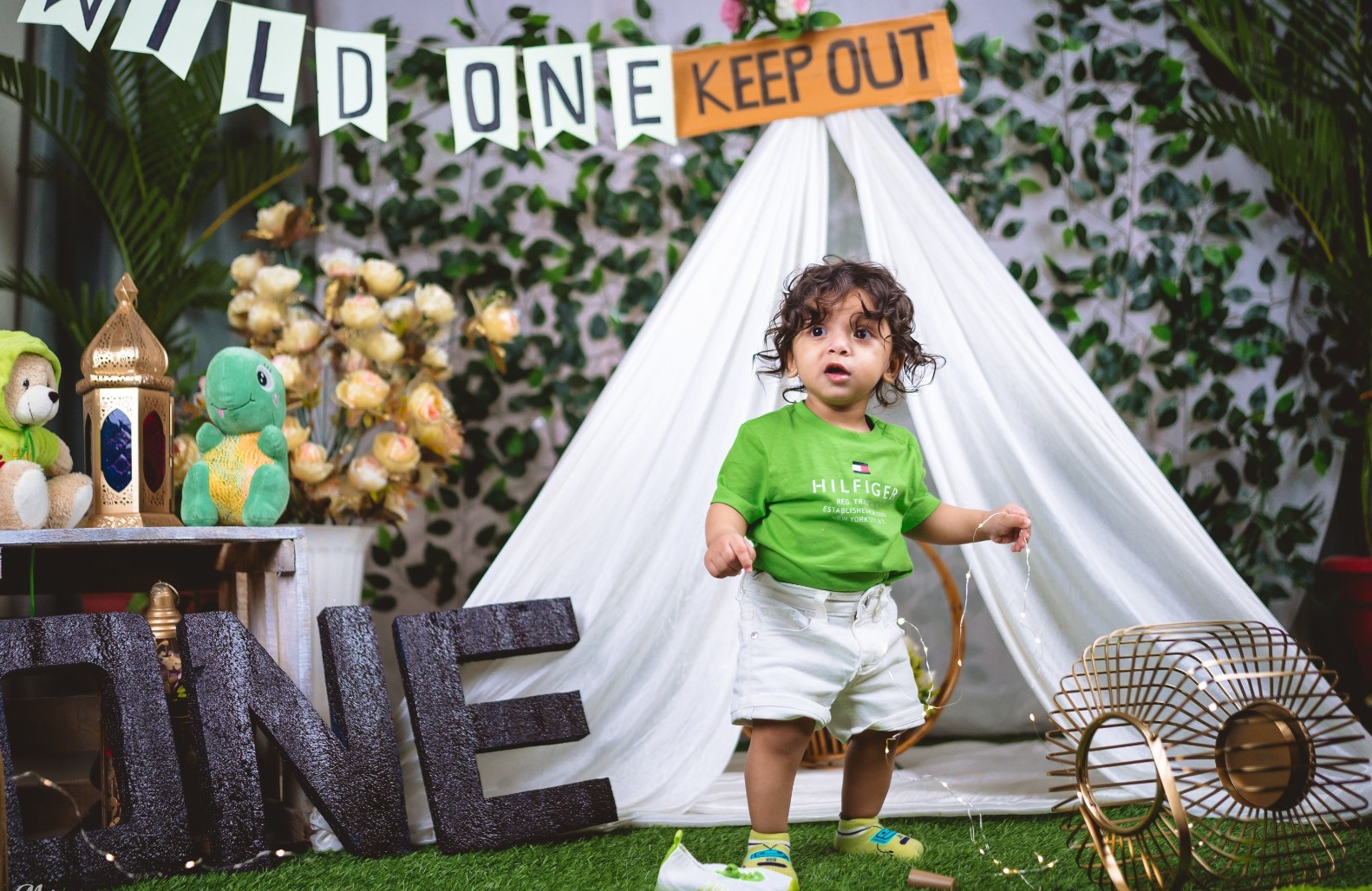 where is the best place for baby shoot in outdoor / indoor ?