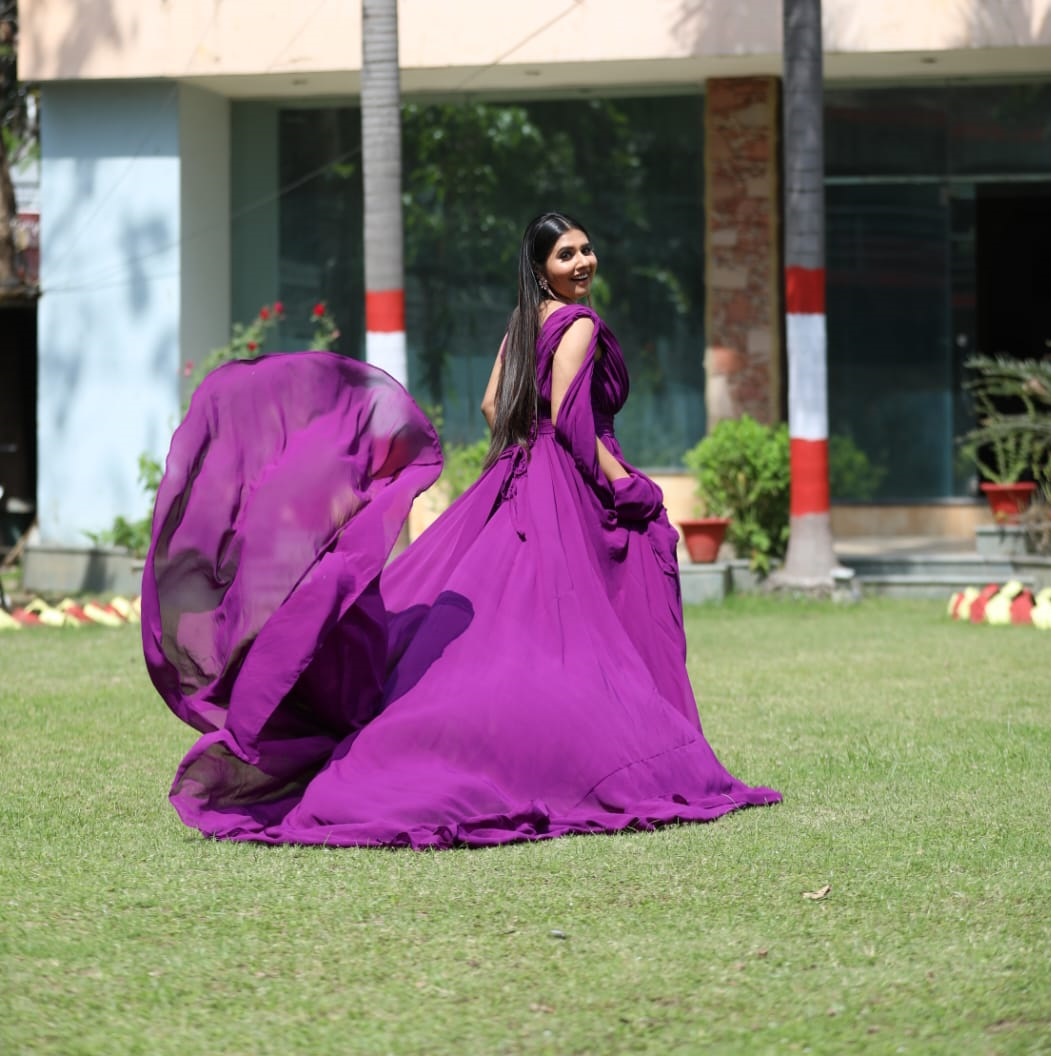 gown on rent for photoshoot