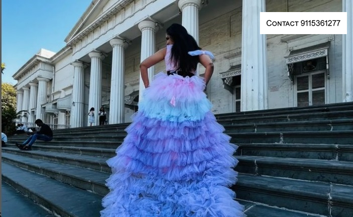 Pre-wedding Shoot Dresses For Couples In Kanpur