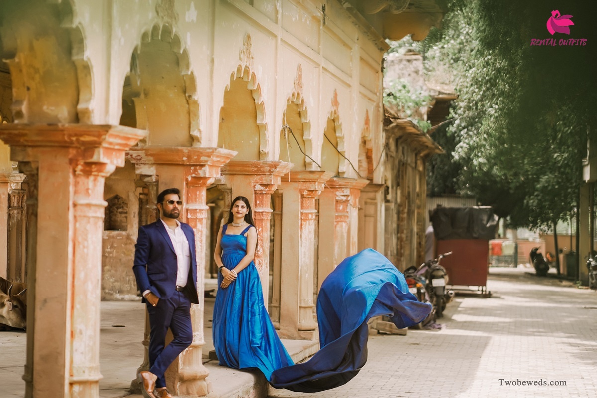 Best gowns at near Vipul khand