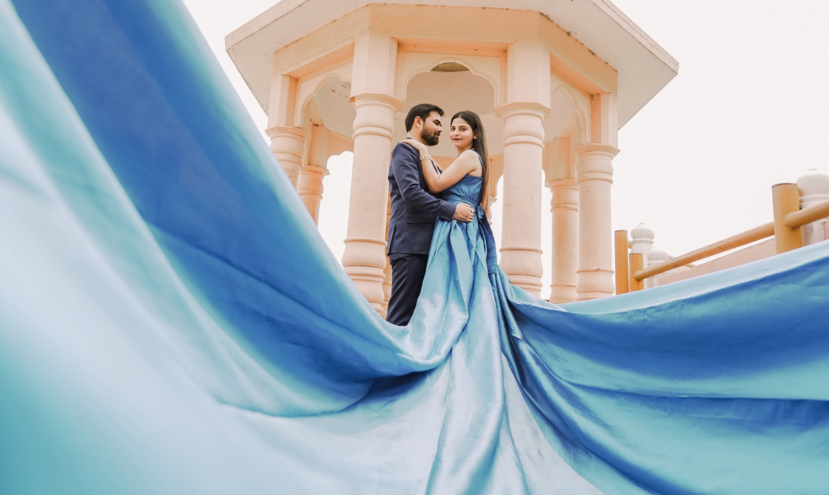 The Best Pre-Wedding Shoot Experience in Gorakhpur with Rental Outfits and Photography Adda