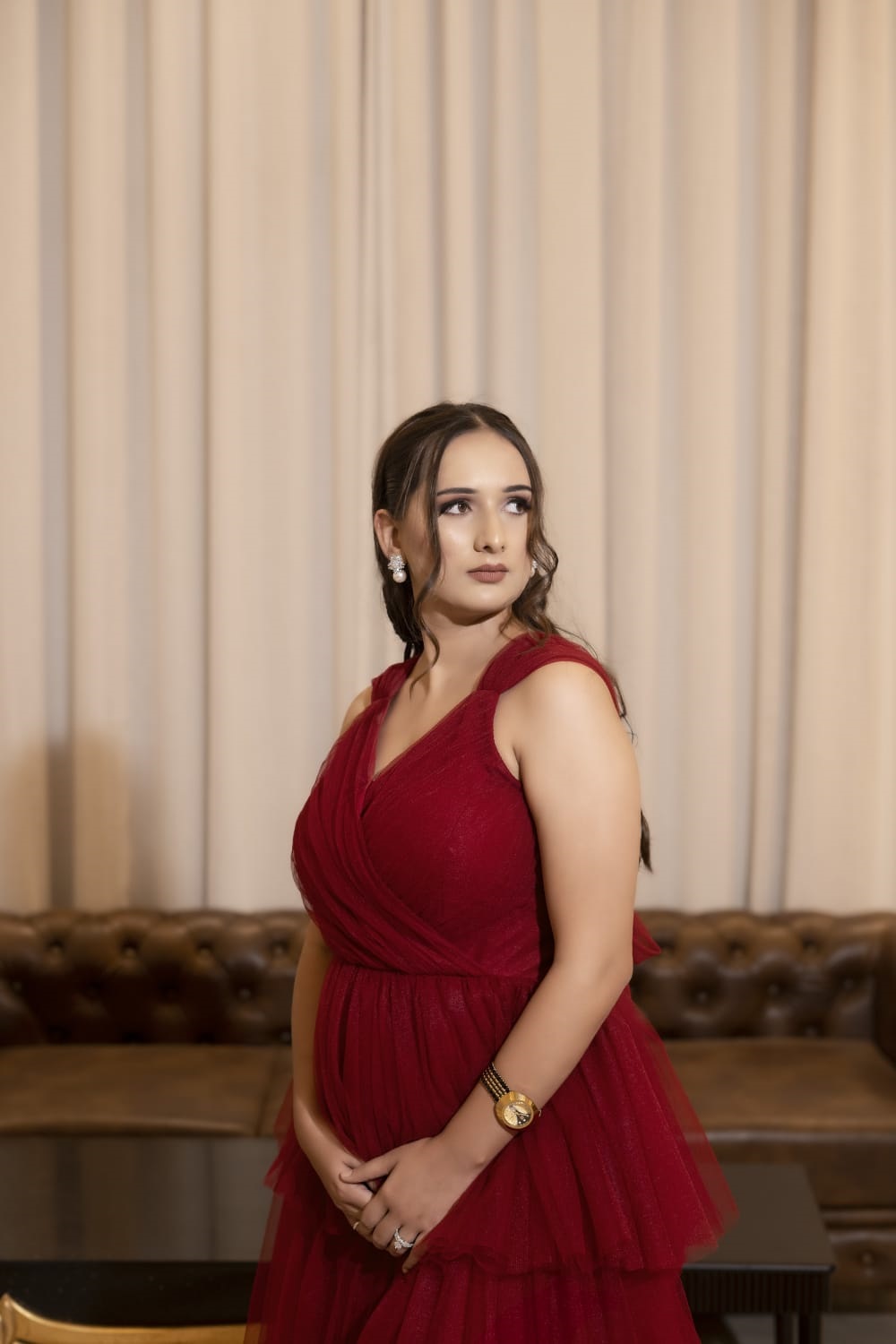 Party wear outfits on rent